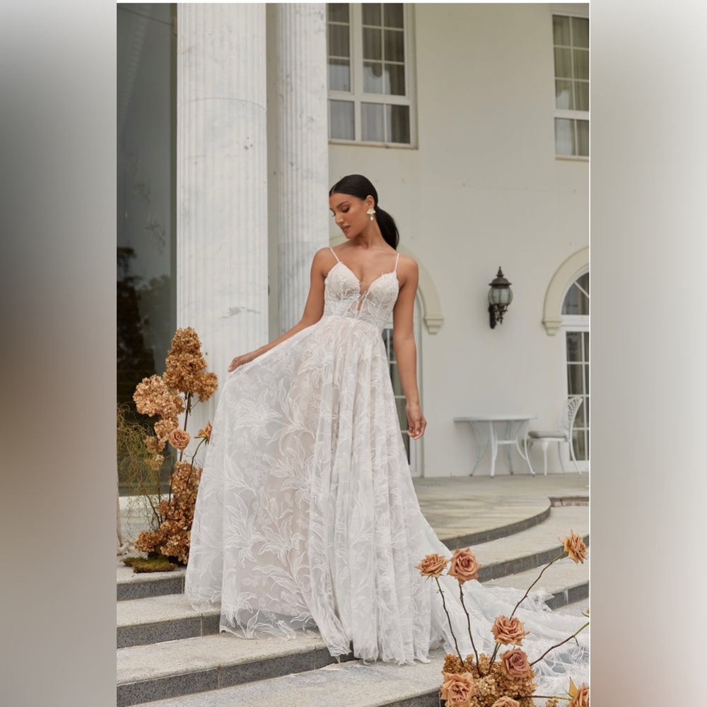 Madi Lane Dune Wedding Dress